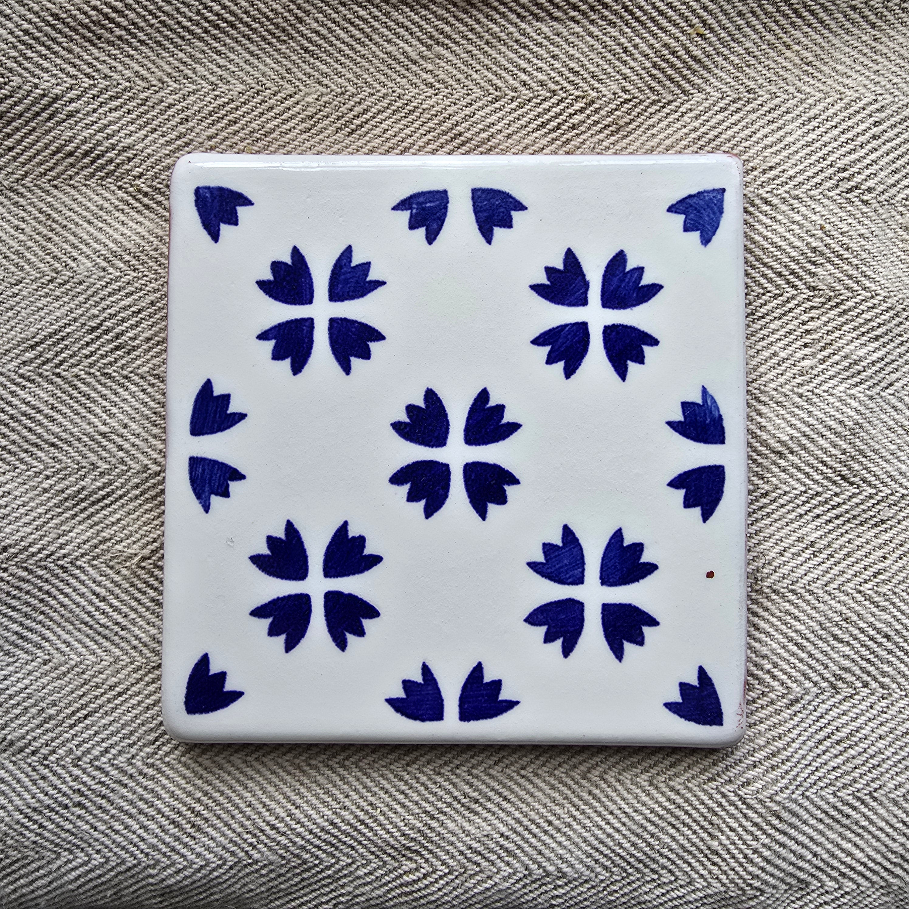 Kaakelit (delft-tyyppinen)